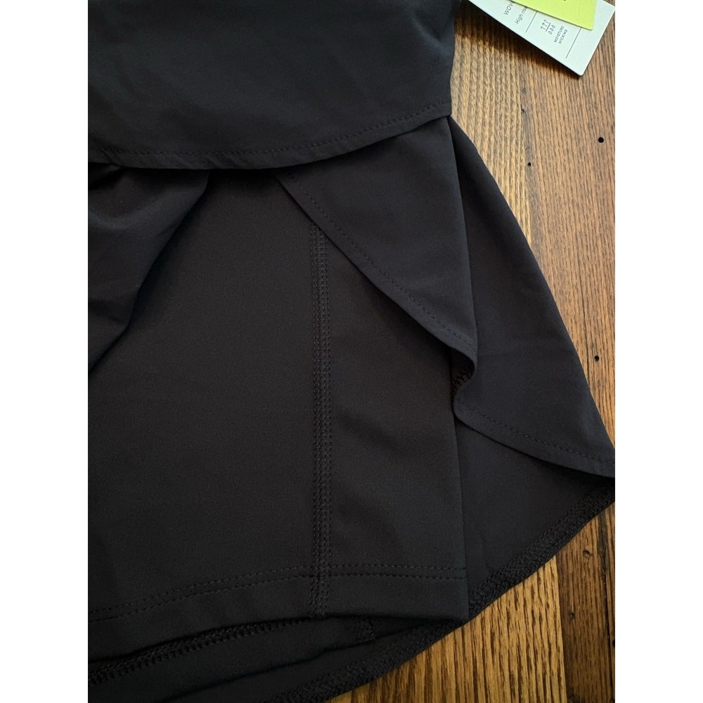 All In Motion Women's Active Light High-Rise Shorts 3" Inseam Medium NWT - Picture 3 of 7